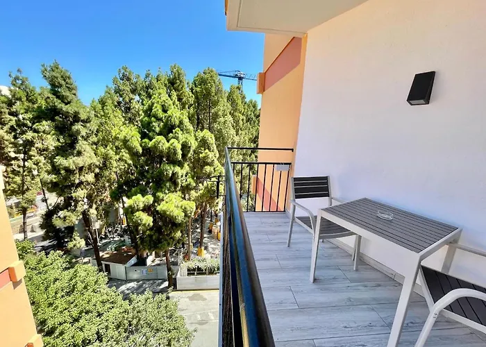 Brand New In The Location In Appartement Marbellac