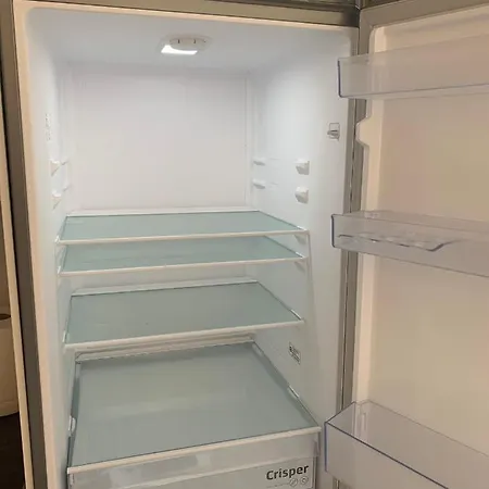 Brand New In The Location In Apartmán