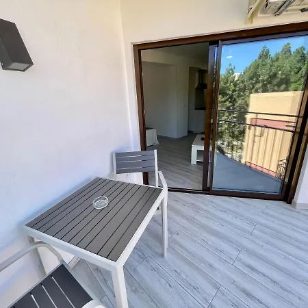 Brand New In The Location In Apartmán *