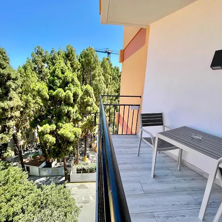 Brand New In The Location In Appartement Marbellac